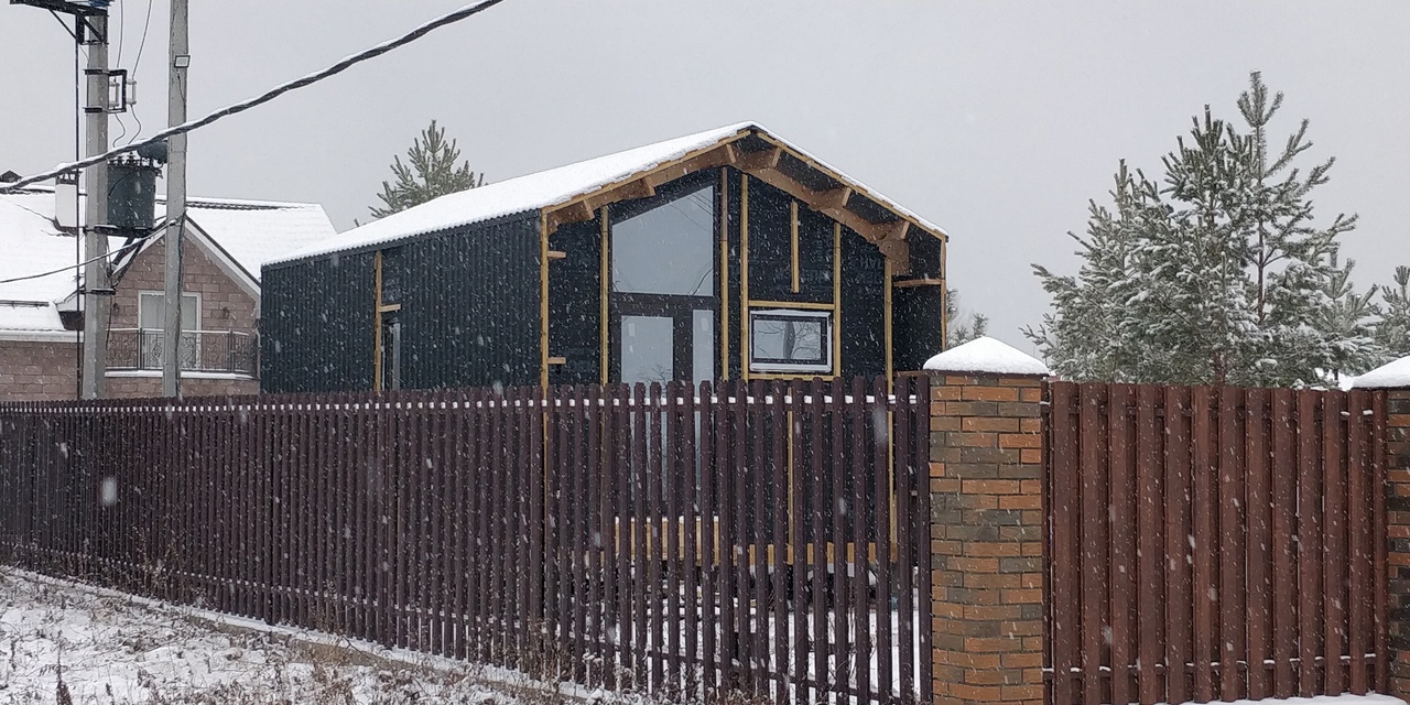 We continue to work on the guest house using FINHA W200 connectors