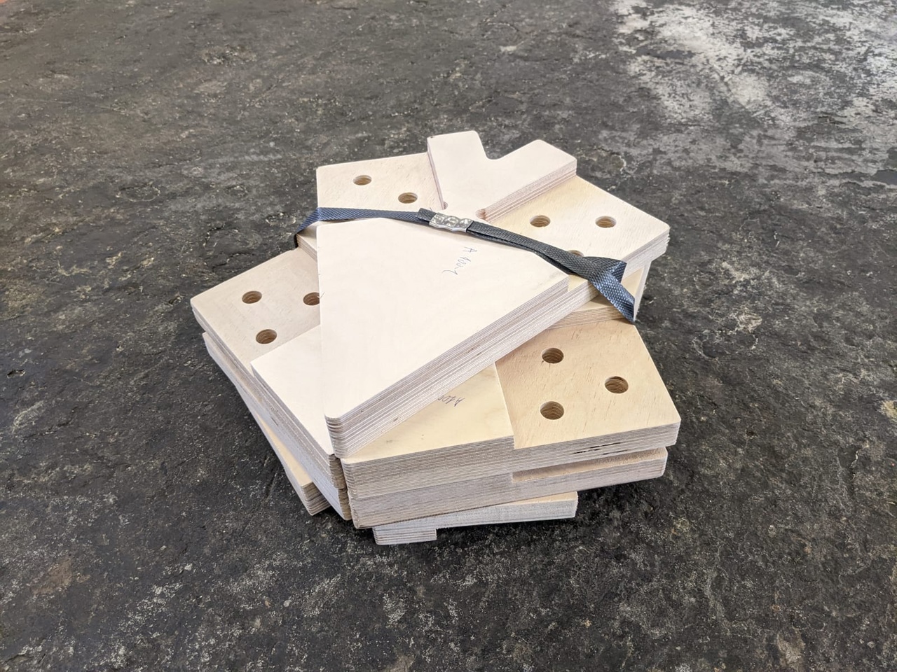 If you sell building materials, boards, OSB, fasteners, hardware